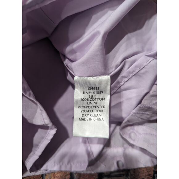 New TCEC Lavender Eyelet Romper Size L - Picture 5 of 9